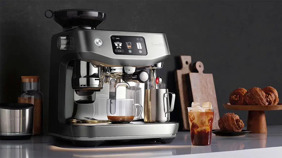 Nu släpps Breville Oracle Dual Boiler – espressomaskinen som gör jobbet åt dig Nu släpps Breville Oracle Dual Boiler – espressomaskinen som gör jobbet åt dig